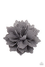 Load image into Gallery viewer, Paparazzi - Plaid Prairies - Black
