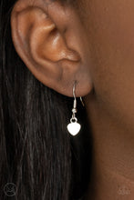 Load image into Gallery viewer, Paparazzi - Casual Crush - Silver
