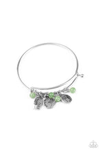 Load image into Gallery viewer, Paparazzi Accessories - GROWING Strong - Green
