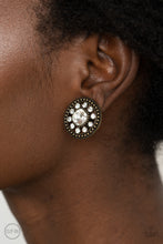 Load image into Gallery viewer, Paparazzi Accessories - Dazzling Definition - Brass
