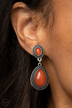 Load image into Gallery viewer, Paparazzi Accessories - Carefree Clairvoyance - Orange
