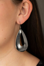 Load image into Gallery viewer, Paparazzi - Hand It OVAL! - Black
