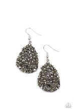 Load image into Gallery viewer, Paparazzi - Daydreamy Dazzle - Silver
