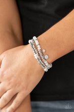 Load image into Gallery viewer, Paparazzi - Glacial Glimmer - White
