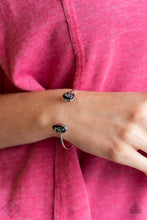 Load image into Gallery viewer, Paparazzi Accessories - Dont BEAD Jealous - Black
