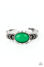 Load image into Gallery viewer, Paparazzi Accessories - Springtime Trendsetter - Green
