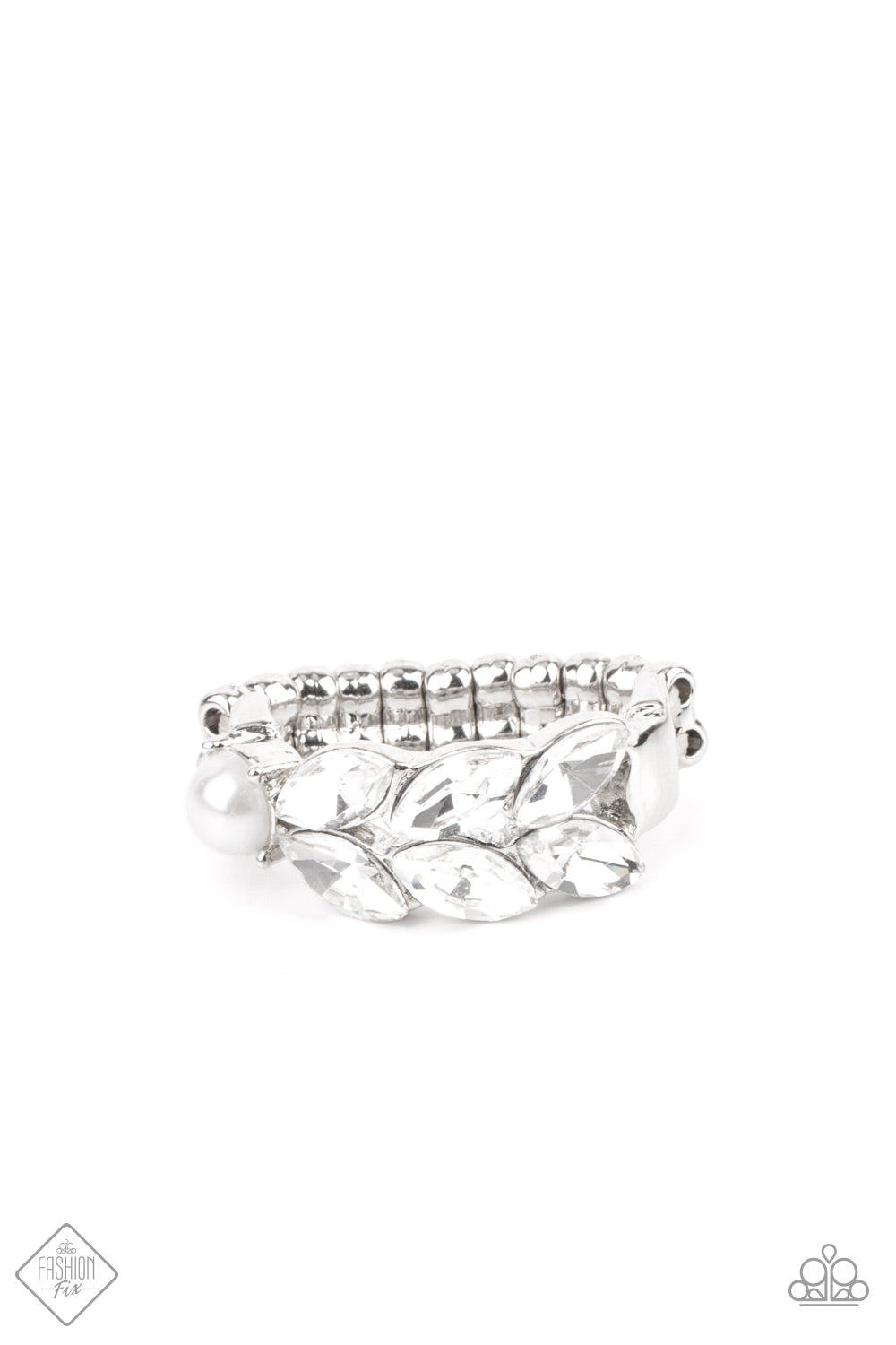 Paparazzi Accessories - Majestically Musing - White