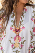 Load image into Gallery viewer, Paparazzi - Circulating Shimmer - Gold
