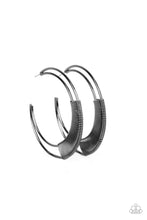 Load image into Gallery viewer, Paparazzi Accessories - Artisan Attitude - Black
