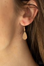Load image into Gallery viewer, Paparazzi - Eastern CHIME Zone - Gold
