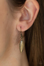 Load image into Gallery viewer, Paparazzi - Canopy Cruise - Brass
