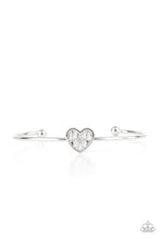 Load image into Gallery viewer, Paparazzi - Heart of Ice - White
