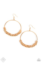 Load image into Gallery viewer, Paparazzi Accessories - Retro Ringleader - Gold
