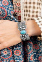Load image into Gallery viewer, Paparazzi Accessories - Desert Haven - Blue
