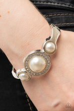 Load image into Gallery viewer, Paparazzi - Debutante Daydream - White
