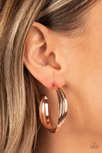 Load image into Gallery viewer, Paparazzi Accessories - Curvy Charmer - Rose Gold
