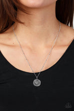 Load image into Gallery viewer, Paparazzi - Lovestruck Shimmer - Silver
