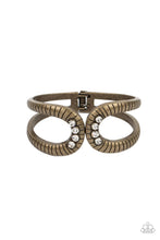 Load image into Gallery viewer, Paparazzi - Desert Prosperity - Brass
