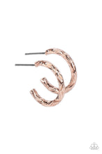 Load image into Gallery viewer, Paparazzi Accessories - Triumphantly Textured - Rose Gold
