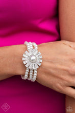 Load image into Gallery viewer, Paparazzi Accessories - Fiercely 5th Avenue - Complete Trend Blend
