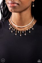 Load image into Gallery viewer, Paparazzi Accessories - Lessons in Luxury - Gold
