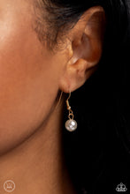 Load image into Gallery viewer, Paparazzi Accessories - Lessons in Luxury - Gold
