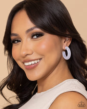 Load image into Gallery viewer, Paparazzi Accessories - Glassy GAZE - White
