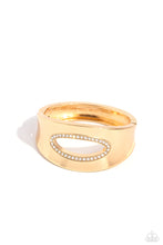 Load image into Gallery viewer, Paparazzi Accessories - Raised in Radiance - Gold

