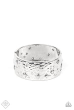 Load image into Gallery viewer, Paparazzi Accessories - Across the Constellations - White
