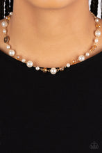 Load image into Gallery viewer, Paparazzi Accessories - Traditional Transcendence - Gold
