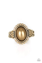 Load image into Gallery viewer, Paparazzi - Pearl Party - Brass
