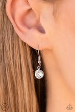 Load image into Gallery viewer, Paparazzi Accessories - Heart in My Throat - Orange
