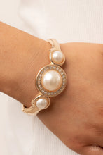 Load image into Gallery viewer, Paparazzi Accessories - Debutante Daydream - Gold
