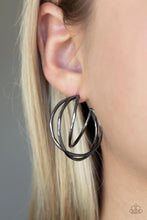 Load image into Gallery viewer, Paparazzi Accessories - City Contour - Black
