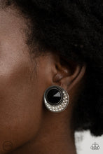 Load image into Gallery viewer, Paparazzi - Off The RICHER-Scale - Black
